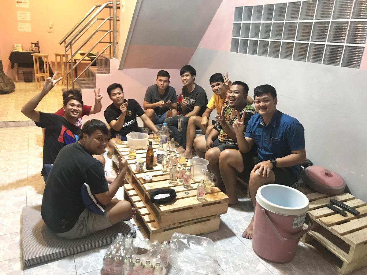 Ban Don Rak Oppa House Hostel (Adults Only) מראה חיצוני תמונה