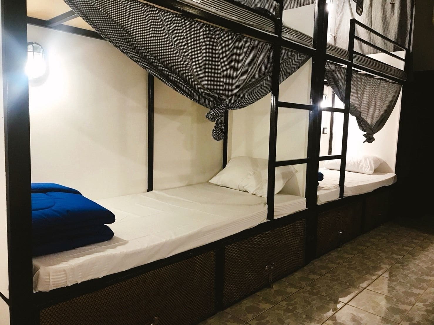 Ban Don Rak Oppa House Hostel (Adults Only) מראה חיצוני תמונה